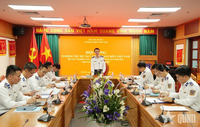  Quang cảnh phiên họp.