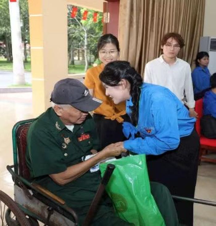 Hải Anh lan tỏa giá trị tích cực qua các hoạt động cộng đồng.