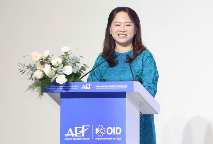  Bà Bùi Thanh Hằng Giám đốc dự án Trung tâm Đổi mới sáng tạo Mở SoiHub phát biểu chào mừng. Ảnh: HÙNG TRIỀU 