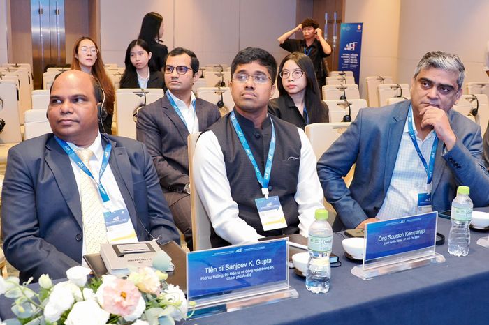  Các đại biểu Ấn Độ tham dự Diễn đàn Công nghệ Tương lai Việt Nam – Ấn Độ 2026. Ảnh: HOÀNG HÙNG 
