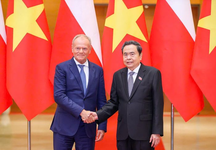 Chủ tịch Quốc hội Trần Thanh Mẫn hội kiến Thủ tướng Cộng hòa Ba Lan Donald Tusk. Ảnh: QUANG PHÚC
