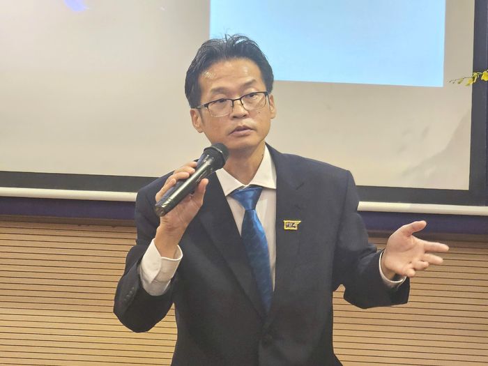 Ông Park Ho Ryong phát biểu tại sự kiện. 