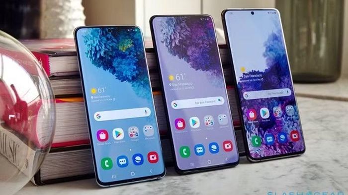 Thời gian hỗ trợ phần mềm và cập nhật bảo mật là yếu tố quan trọng khi cân nhắc tiếp tục sử dụng điện thoại Android đời cũ.