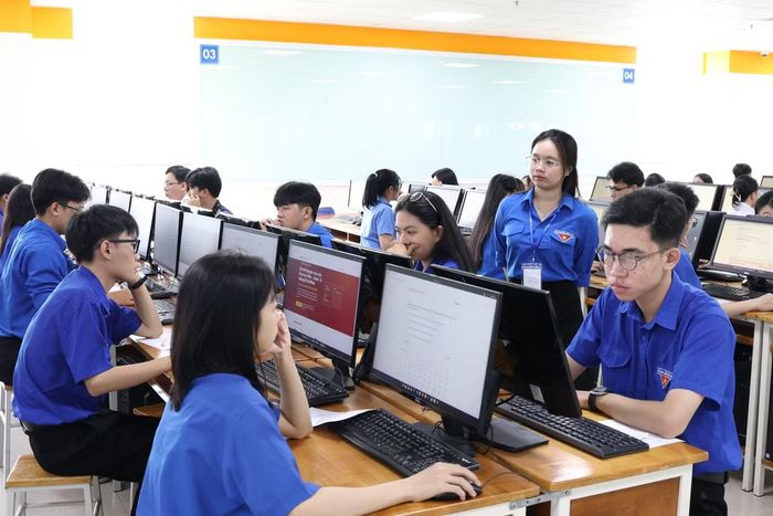 Bạn trẻ có dịp cọ xát, trau dồi kiến thức nhiều lĩnh vực thông qua hội thi.