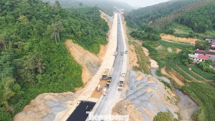 Công trường dự án đang thi công điểm đầu phía Lạng Sơn.