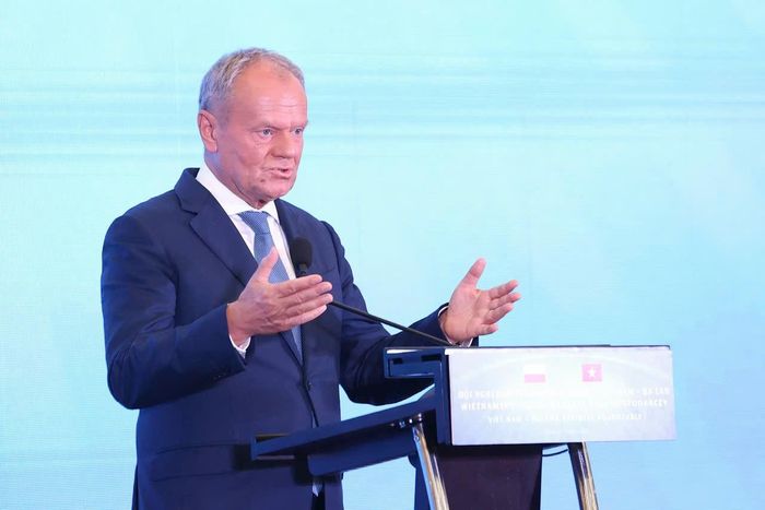Thủ tướng Ba Lan Donald Tusk đánh giá Việt Nam là một trong những nền kinh tế năng động nhất châu Á, mắt xích quan trọng của chuỗi cung ứng toàn cầu.