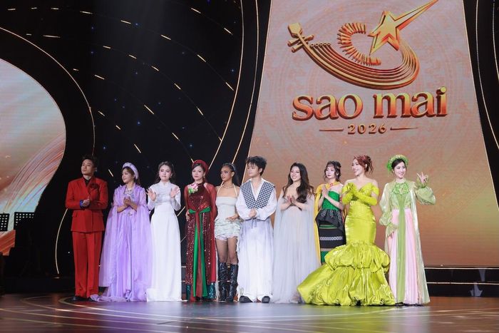 Chỉ còn 8 thí sinh đi tiếp ở liveshow sau.