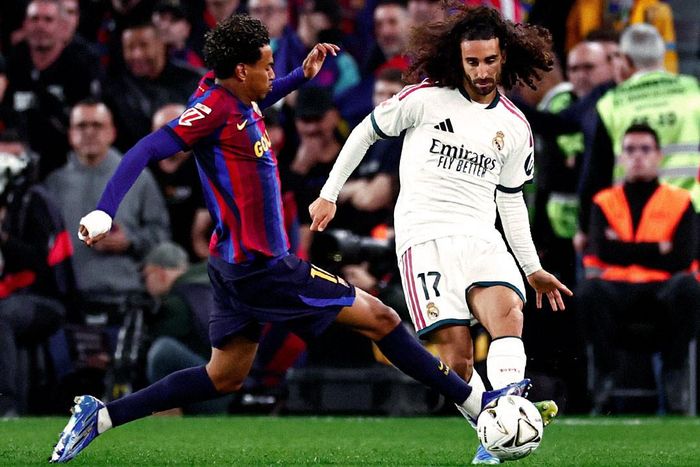 Lamine Yamal nhạt nhòa Siêu kinh điển, nhưng thành công về khía cạnh tập thể. Ảnh: RMCF
