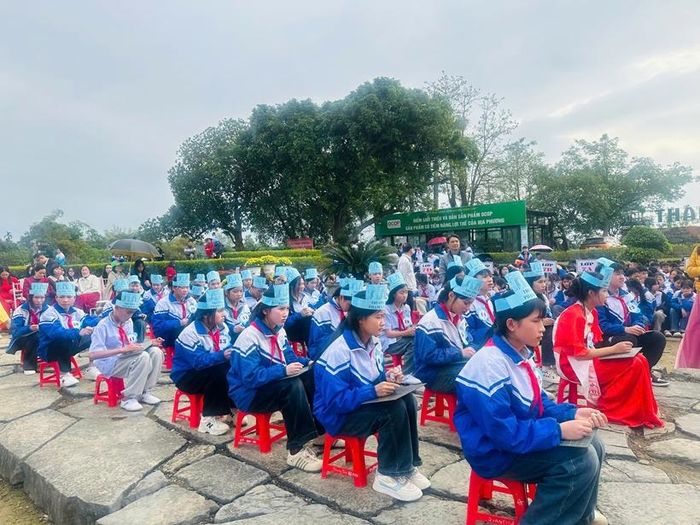 Học sinh tích cực hưởng ứng cuộc thi, lan tỏa tình yêu và niềm tự hào về di sản quê hương.