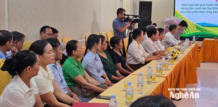 Đại biểu tham dự hội thảo. Ảnh: Bùi Thọ