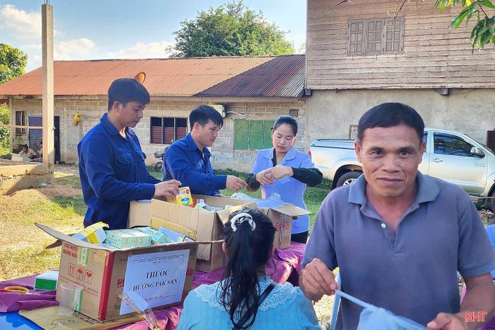Các hoạt động dân vận, thiện nguyện được Đội Quy tập Hà Tĩnh triển khai song hành với nhiệm vụ tìm kiếm, quy tập hài cốt liệt sĩ tại Lào.
