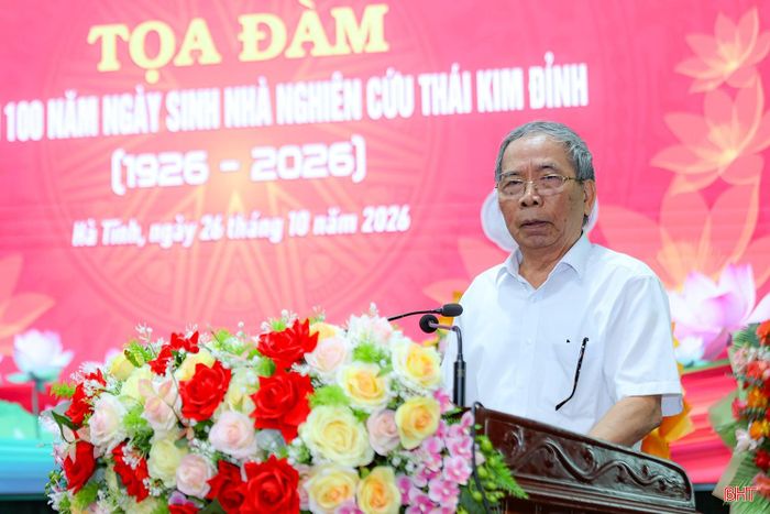  Nhà văn Đức Ban chia sẻ những kỷ niệm thân tình với nhà nghiên cứu Thái Kim Đỉnh. 