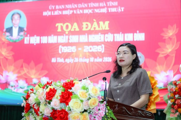  Phó Chủ tịch UBND tỉnh Nguyễn Thị Nguyệt phát biểu tại chương trình. 