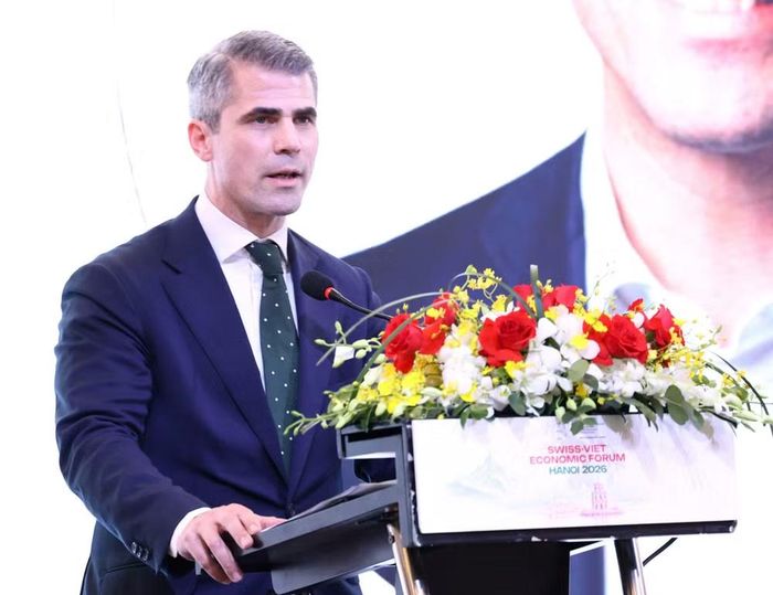 Ông Silvan Wildhaber, Chủ tịch Liên đoàn doanh nghiệp Thụy Sỹ (Economiesuisse) mong muốn hai Chính phủ sớm thiết lập cơ chế đối thoại thường xuyên giữa khu vực công và tư, bảo đảm môi trường pháp lý minh bạch, nhất quán. (Ảnh: BCT/Vietnam+)