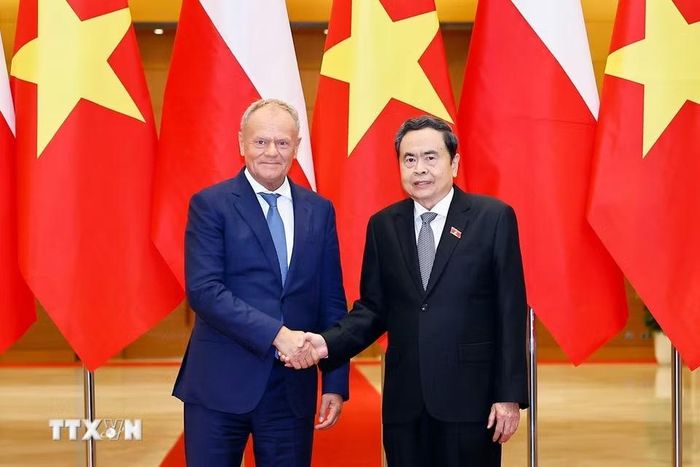 Chủ tịch Quốc hội Trần Thanh Mẫn hội kiến Thủ tướng Ba Lan Donald Tusk. (Ảnh: Doãn Tấn/TTXVN)