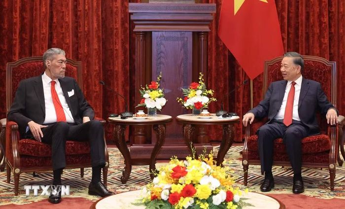 Tổng Bí thư, Chủ tịch nước Tô Lâm tiếp đồng chí Miguel Mejia, Tổng Bí thư Đảng Phong trào Cánh tả Thống nhất (MIU), Cộng hòa Dominicana. (Ảnh: Thống Nhất/TTXVN)