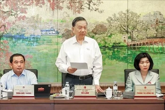 Tổng Bí thư, Chủ tịch nước Tô Lâm, đại biểu Quốc hội TP Hà Nội phát biểu. Ảnh: Doãn Tấn/TTXVN