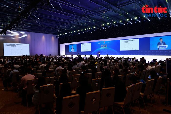 Chương trình CEO500 tập trung vào sự hội tụ của dòng vốn FDI, công nghệ và tài chính toàn cầu.