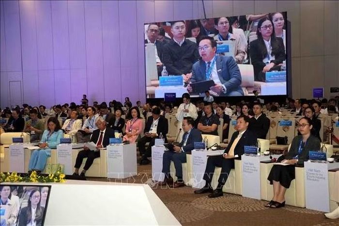 Quang cảnh phiên tọa đàm. Ảnh: Xuân Khu/TTXVN