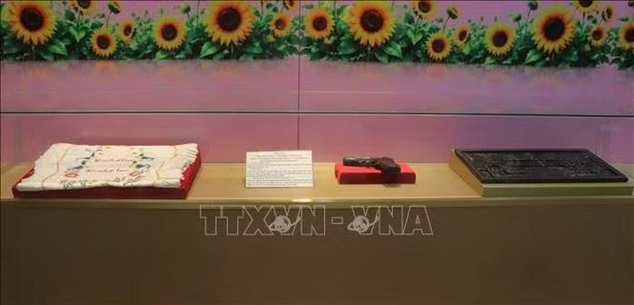 Hiện vật được trưng bày trong Bảo tàng Quân khu 9.