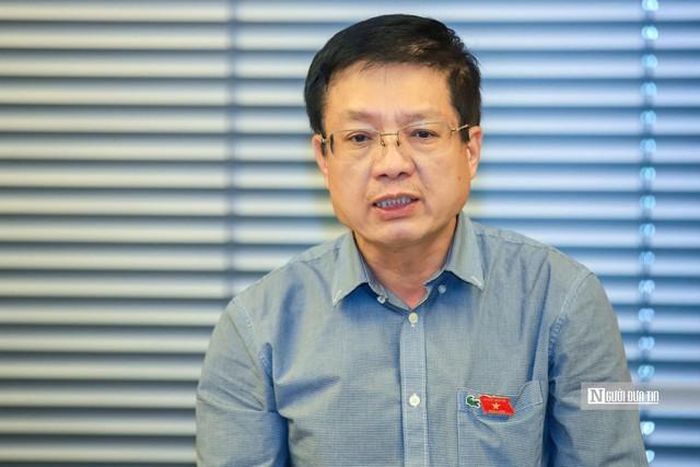 Đại biểu Hồ Sỹ Hùng (Ảnh: Hữu Thắng).