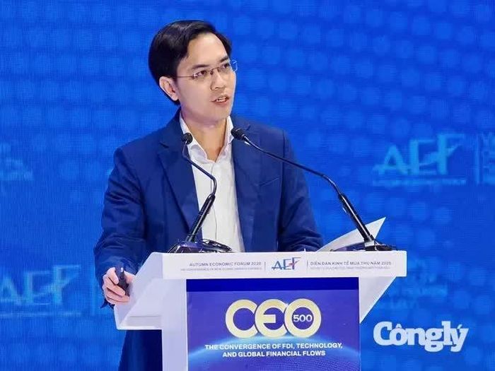 PGS TS Nguyễn Hữu Huân - Phó Chủ tịch Cơ quan điều hành Trung tâm Tài chính quốc tế Việt Nam tại TP.HCM (VIFC-HCMC) phát biểu tại chương trình.