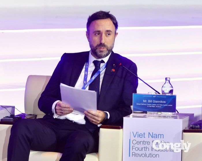 Ông Bill Giannikos - Giám Đốc Trung tâm Dịch vụ Toàn cầu kiêm Giám đốc Trung tâm dữ liệu tại Aurecon Vietnam, Tập đoàn Aurecon phát biểu.