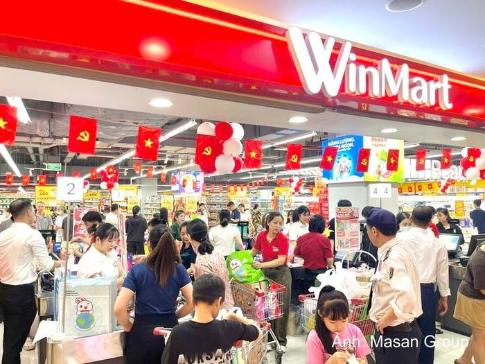 Hệ thống siêu thị WinMart, cửa hàng WinMart+ có mặt tại 34 tỉnh thành trên toàn quốc.