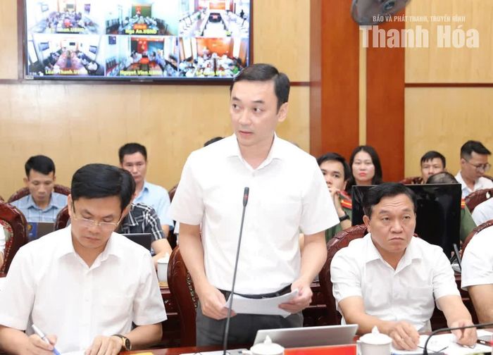 Đại diện lãnh đạo Sở Y tế phát biểu tại hội nghị.