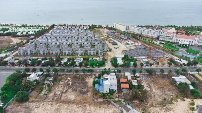 Dự án Grand Mercure Hội An thời điểm tháng 7/2026 - Ảnh: Nhật Linh.