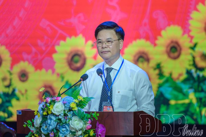 Giám đốc Báo và phát thanh, truyền hình Điện Biên Vũ Văn Thượng thông qua Quy chế Đại hội.