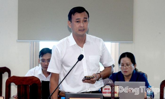 Đồng chí Nguyễn Phi Đa, Chánh Văn phòng UBND tỉnh thông tin kết quả kinh tế - xã hội tháng 10. 