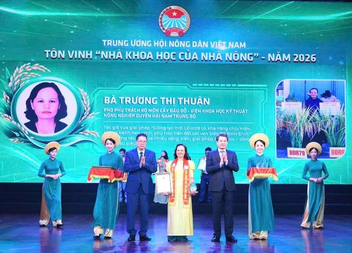 Thạc sĩ Trương Thị Thuận được vinh danh “Nhà khoa học của nhà nông” năm 2026. Ảnh: NVCC
