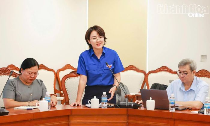 Lãnh đạo Tỉnh đoàn phát biểu ý kiến.