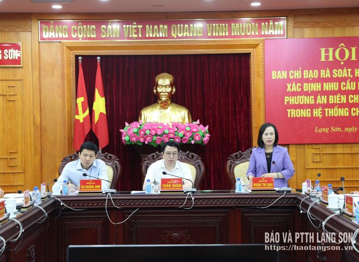 Đồng chí Đoàn Thị Hậu, Phó Bí thư Tỉnh ủy, Chủ tịch HĐND tỉnh phát biểu tại hội nghị