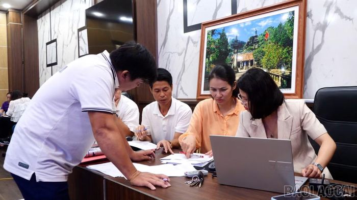 Ban Tổ chức rà soát hồ sơ, kiểm tra thông tin vận động viên tham gia Đại hội.