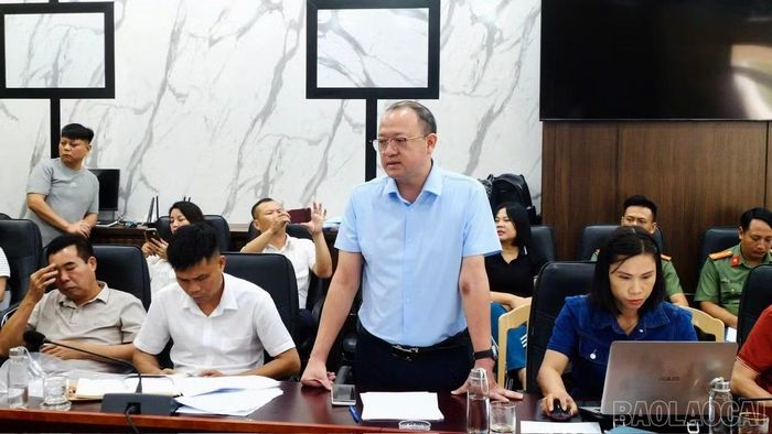 Đại diện Ban Tổ chức và các địa phương, đơn vị tham gia đóng góp ý kiến tại cuộc họp.