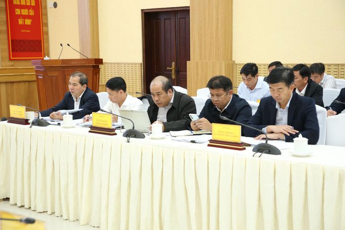 Các đại biểu tham dự hội nghị