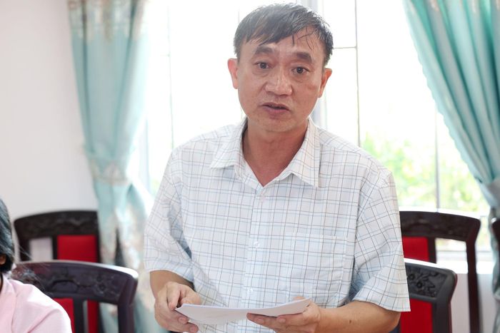 Chủ tịch UBND xã Quảng Sơn Đoàn Văn Phương báo cáo tình hình thực hiện nhiệm vụ kinh tế - xã hội 9 tháng năm 2026