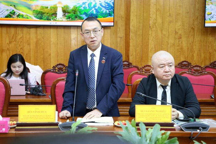 Ông Bùi Vĩnh Huy, thành viên Đoàn công tác đề nghị tỉnh Lâm Đồng sớm xúc tiến các đề xuất mà đơn vị đã đưa ra