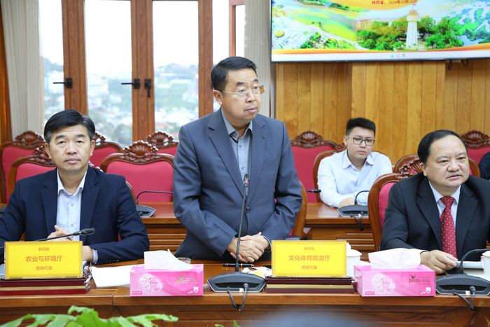 Giám đốc Sở Văn hóa, Thể thao và Du lịch Tôn Thiện San thông tin về tiềm năng của tỉnh Lâm Đồng trong lĩnh vực văn hóa, du lịch