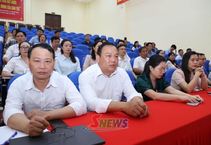 Các học viên dự khai giảng Lớp bồi dưỡng công tác Đảng năm 2026.