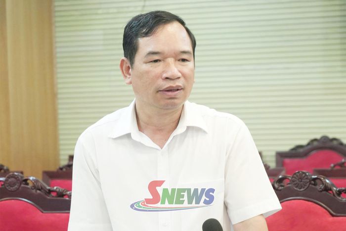Lãnh đạo Sở Nông nghiệp và Môi trường phát biểu tại cuộc làm việc.