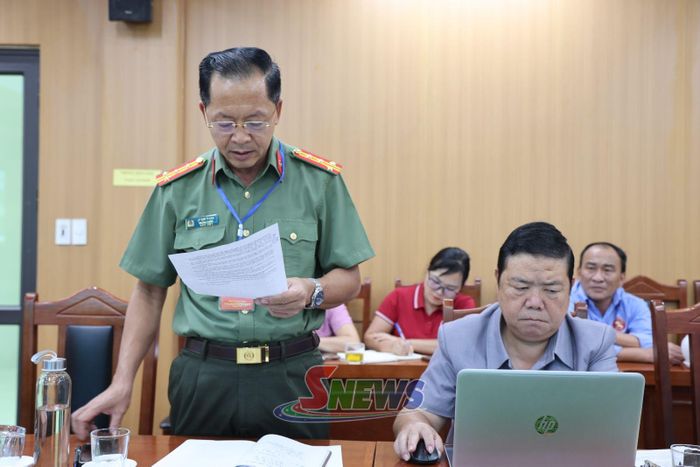 Đại diện Công an tỉnh phát biểu ý kiến.
