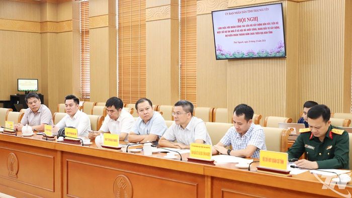 Đại biểu dự Hội nghị.