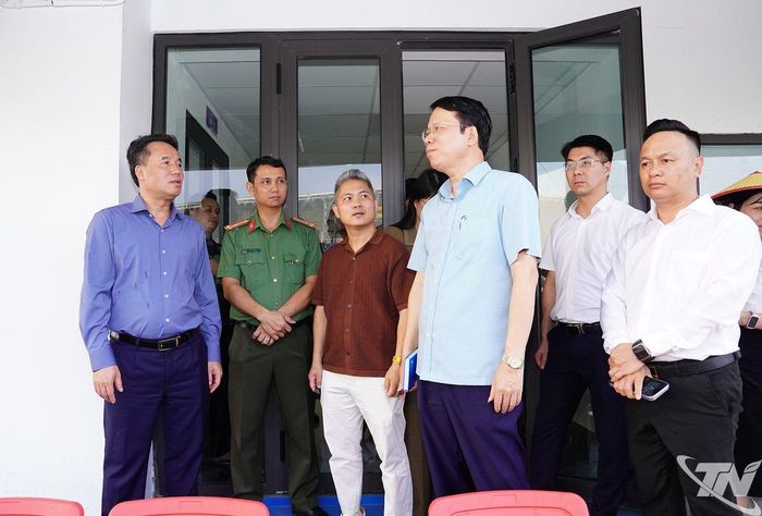 Đồng chí Chủ tịch UBND tỉnh chỉ đạo các đơn vị, địa phương chuẩn bị chu đáo góp phần bảo đảm thành công cho Chương trình.