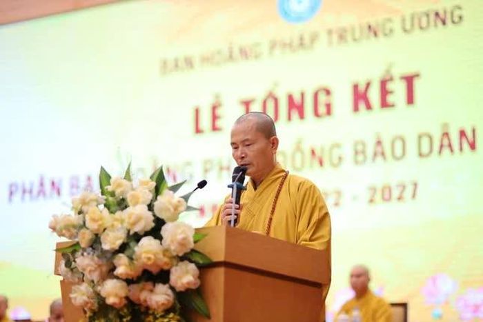 Thượng tọa Thích Minh Thuận phát biểu khai mạc