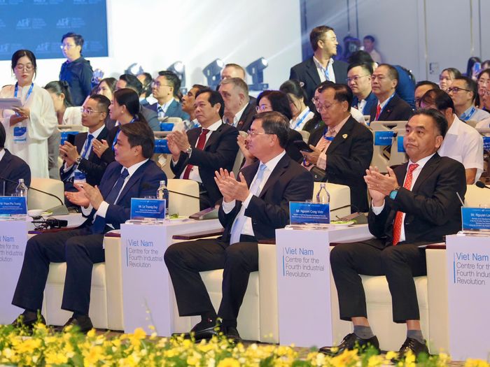 Các đại biểu tham dự chương trình đối thoại.