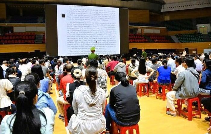  Bản án sơ thẩm buộc các bị cáo liên đới bồi thường hơn 2.407 tỷ đồng cho 7.108 bị hại 