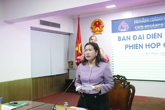 Bà Nguyễn Thị Ngọc Điệp, Thành ủy viên, Phó Chủ tịch UBND TP. Cần Thơ phát biểu và chỉ đạo tại cuộc họp. Ảnh: Đan Phương.